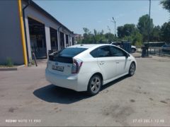 Фото авто Toyota Prius