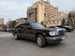 Фото авто Mercedes-Benz W124