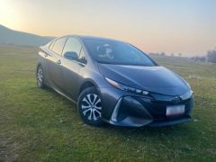 Сүрөт унаа Toyota Prius