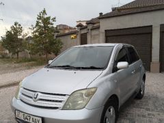 Photo of the vehicle Toyota Ist