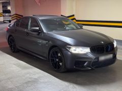 Фото авто BMW 5 серии