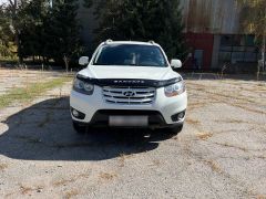 Photo of the vehicle Hyundai Santa Fe