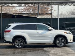 Фото авто Toyota Highlander