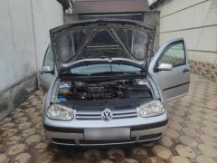 Сүрөт унаа Volkswagen Golf