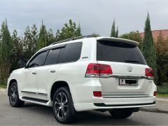 Фото авто Toyota Land Cruiser