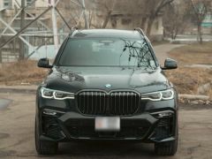 Фото авто BMW X7