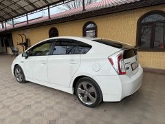 Сүрөт унаа Toyota Prius