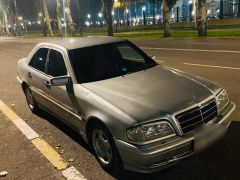 Сүрөт унаа Mercedes-Benz C-Класс