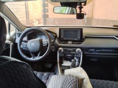 Сүрөт унаа Toyota RAV4