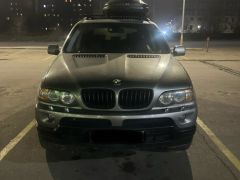 Photo of the vehicle BMW X5