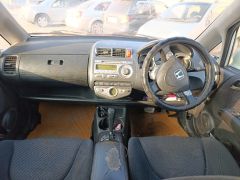 Сүрөт унаа Honda Fit