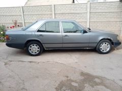 Сүрөт унаа Mercedes-Benz W124