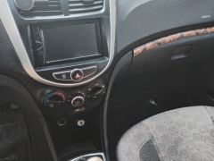 Фото авто Hyundai Solaris