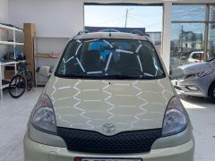 Сүрөт унаа Toyota Yaris Verso