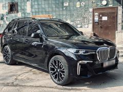 Сүрөт унаа BMW X7