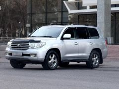 Сүрөт унаа Toyota Land Cruiser