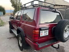 Photo of the vehicle Toyota Hilux Surf