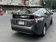 Фото авто Toyota Prius