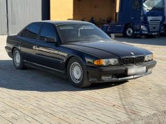 Photo of the vehicle BMW 7 Series