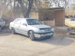 Фото авто Volkswagen Vento