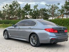 Photo of the vehicle BMW 5 Series