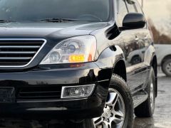 Photo of the vehicle Lexus GX