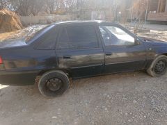 Сүрөт унаа Daewoo Nexia