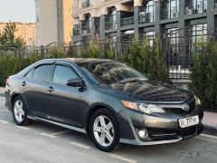 Сүрөт унаа Toyota Camry