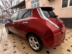 Сүрөт унаа Nissan Leaf