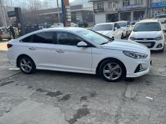 Photo of the vehicle Hyundai Sonata