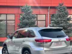 Сүрөт унаа Toyota Highlander