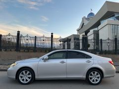 Photo of the vehicle Lexus ES