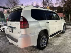 Photo of the vehicle Lexus GX