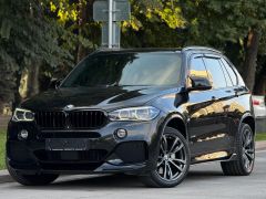 Photo of the vehicle BMW X5