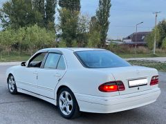 Photo of the vehicle Mercedes-Benz E-Класс