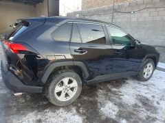 Сүрөт унаа Toyota RAV4