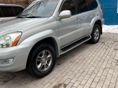 Photo of the vehicle Lexus GX