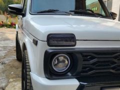 Сүрөт унаа ВАЗ (Lada) 2131 (4x4)