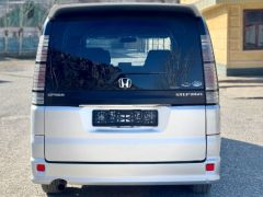 Фото авто Honda Stepwgn