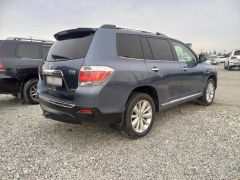 Сүрөт унаа Toyota Highlander