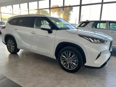 Сүрөт унаа Toyota Highlander