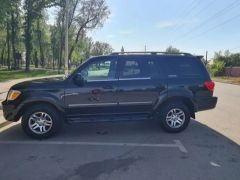 Сүрөт унаа Toyota Sequoia