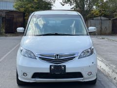 Сүрөт унаа Honda Elysion