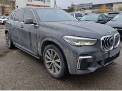 Photo of the vehicle BMW X5