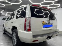 Фото авто Cadillac Escalade