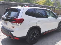 Photo of the vehicle Subaru Forester