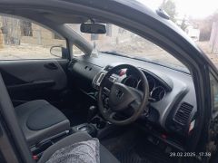 Фото авто Honda Fit