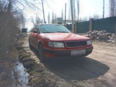 Photo of the vehicle Audi 100