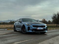 Сүрөт унаа Kia Stinger