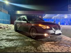 Photo of the vehicle BMW 5 Series